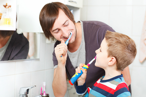 как чистить зубы