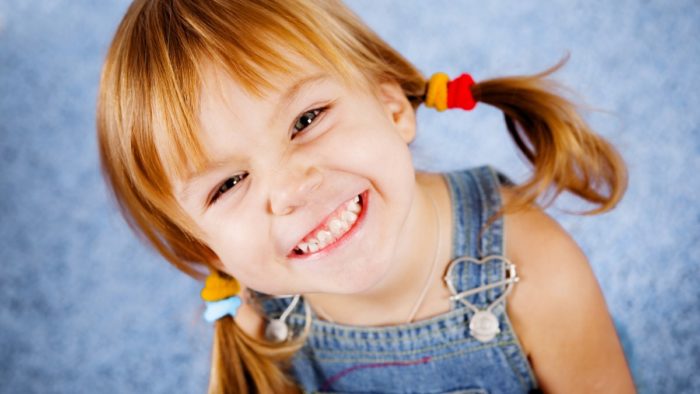 Желтый налет на зубах у ребенка