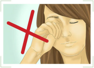 Как быстро снять отеки с глаз после слез