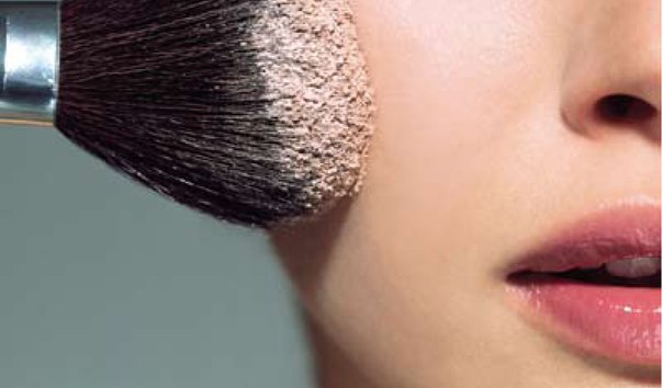 Лайфхаки о том, как сохранить здоровье кожи под макияжем – советы косметолога