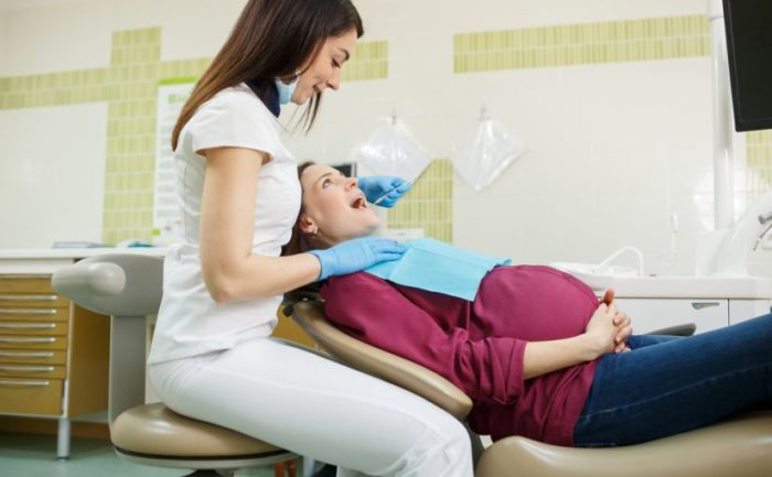 Можно ли беременным пломбировать зубы