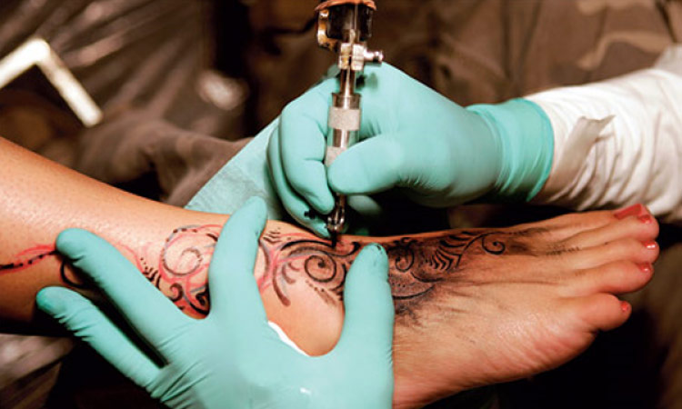 Безопасны ли татуировки для кожи? Что нужно знать?