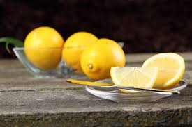 Польза лимона для кожи